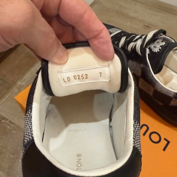 LOUIS VUITTON LV Ollie Sneaker - Picture 5 of 6